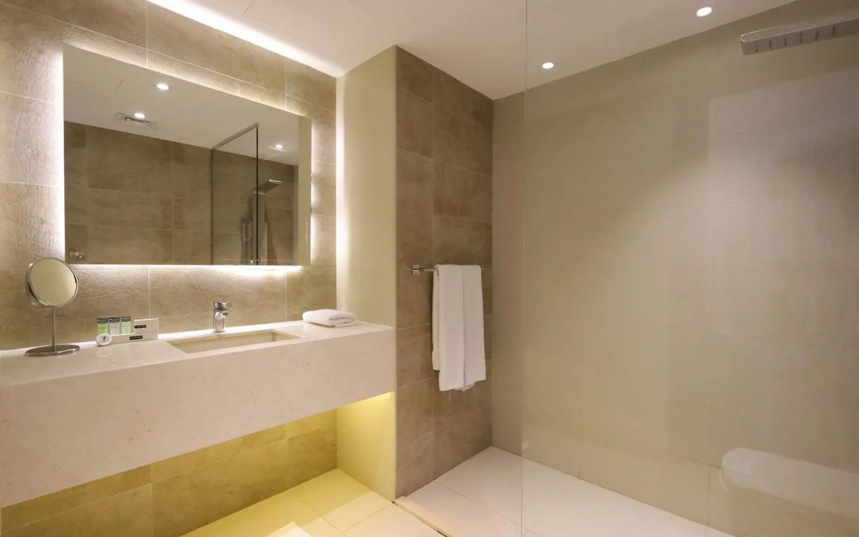 Apartment Livbnb - Contemporary Suite With Private Plunge Pool Dubai United Arab Emirates