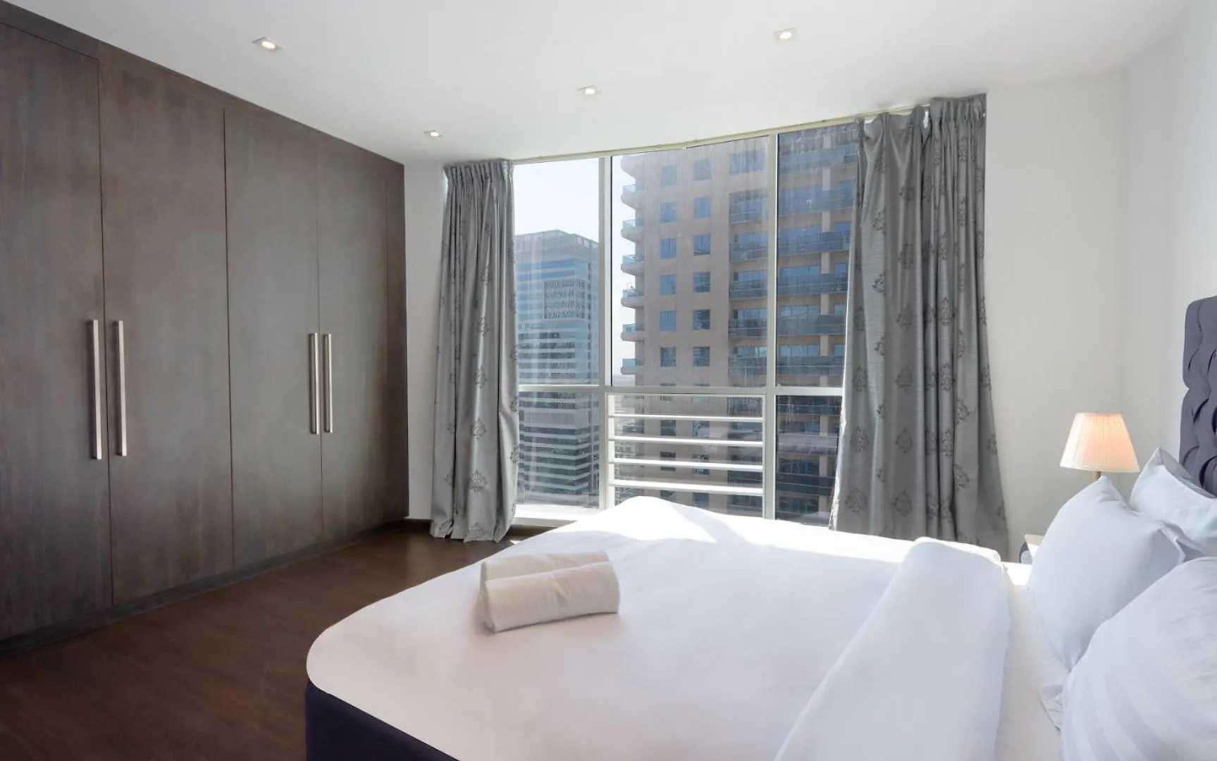 Livbnb - Contemporary Suite With Private Plunge Pool Dubai