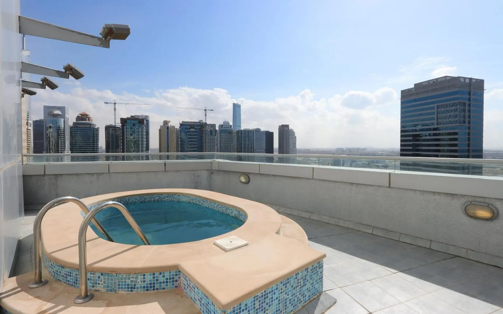 Livbnb - Contemporary Suite With Private Plunge Pool Dubai 0*,